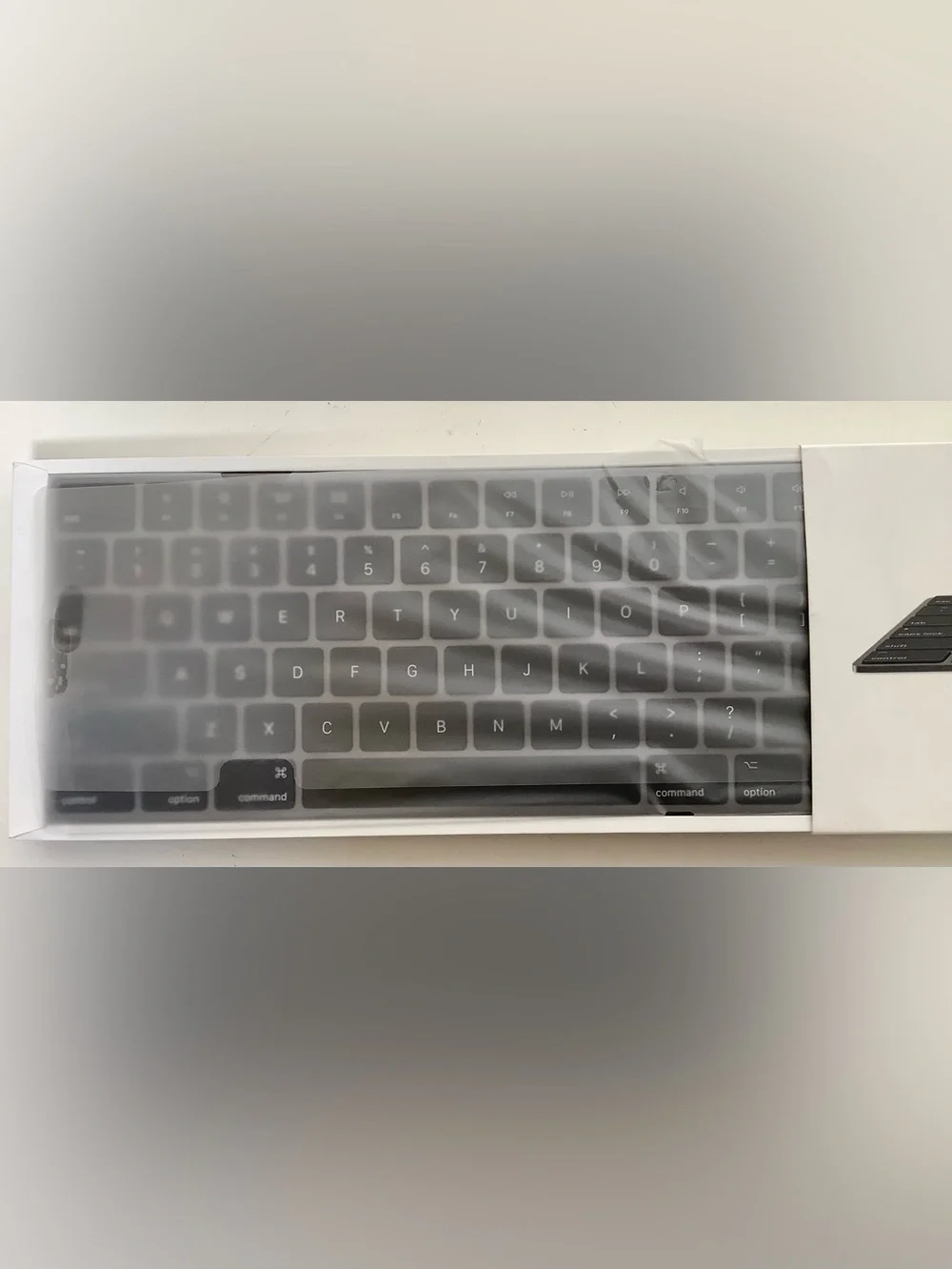 Apple A1843 Wireless Rechargeable Bluetooth Magic Keyboard Numeric Keypad- New